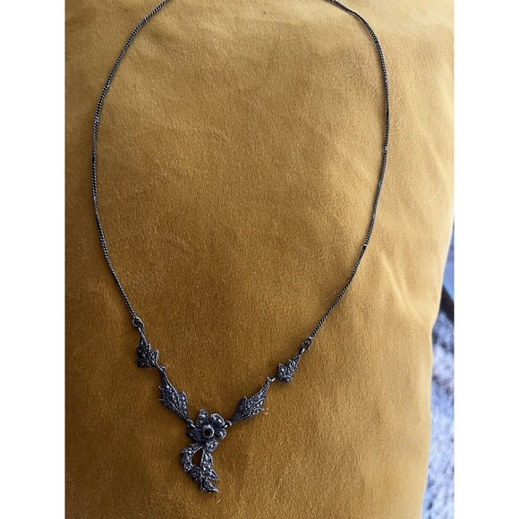 Sterling Silver Marcasite Garnet Flower Dangle Pendant Necklace 18.5” 9 Gram 925 - Picture 4 of 9